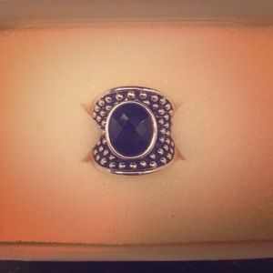 Lia Sophia ring size 7